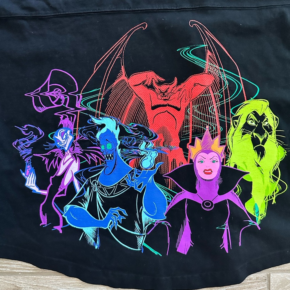 Disney Disneyland Villains with Green and Purple Design - Picture 7 of 8
